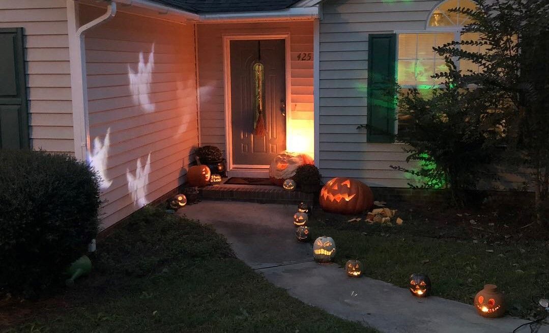 halloween fall yard